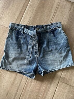 STS Blue Light Blue Denim Tie-Belt Shorts